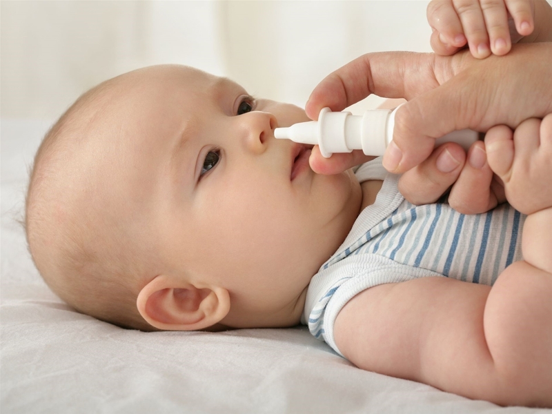 Chăm sóc trẻ bị viêm mũi họng như thế nào?